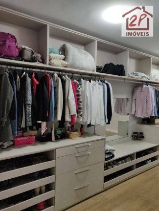 Imagem Casa com 3 Quartos à Venda, 379 m² em Vila Zezé - Jacareí Imagem Casa com 3 Quartos à Venda, 379 m² em Vila Zezé - Jacareí
