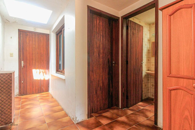 Imagem Casa com 4 Quartos à Venda, 252 m² em Jardim Isabel - Porto Alegre Imagem Casa com 4 Quartos à Venda, 252 m² em Jardim Isabel - Porto Alegre