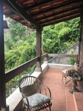 Imagem Casa com 5 Quartos à Venda, 653 m² em Várzea - Teresópolis Imagem Casa com 5 Quartos à Venda, 653 m² em Várzea - Teresópolis