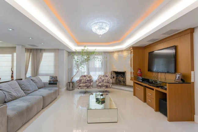 Imagem Casa com 4 Quartos à Venda, 449 m² em Jardim Itu - Porto Alegre