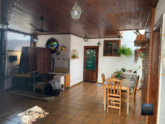 Imagem Casa com 4 Quartos à Venda, 360 m² em Embuema - Embu Das Artes Imagem Casa com 4 Quartos à Venda, 360 m² em Embuema - Embu Das Artes