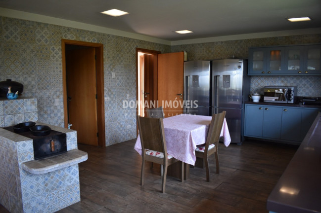 Imagem Casa com 6 Quartos à Venda, 518 m² em Região Da Pedra Do Fogo - Campos Do Jordão Imagem Casa com 6 Quartos à Venda, 518 m² em Região Da Pedra Do Fogo - Campos Do Jordão