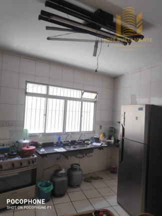 Imagem Casa com 3 Quartos à Venda, 250 m² em Vila Moraes - São Paulo