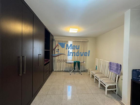 Imagem Casa com 4 Quartos à Venda, 493 m² em Asa Sul - Brasília Imagem Casa com 4 Quartos à Venda, 493 m² em Asa Sul - Brasília