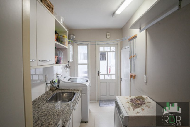Imagem Casa com 4 Quartos à Venda, 223 m² em Torres Imagem Casa com 4 Quartos à Venda, 223 m² em Torres