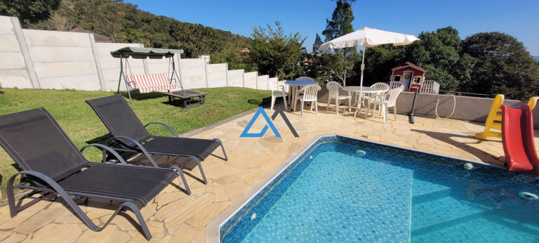Imagem Casa com 3 Quartos à Venda, 180 m² em Estância Santa Maria Do Laranjal - Atibaia Imagem Casa com 3 Quartos à Venda, 180 m² em Estância Santa Maria Do Laranjal - Atibaia
