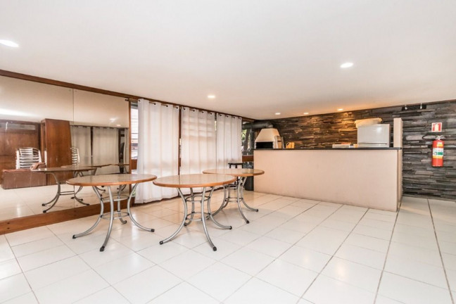 Imagem Imóvel com 2 Quartos à Venda, 74 m² em Boa Vista - Porto Alegre Imagem Imóvel com 2 Quartos à Venda, 74 m² em Boa Vista - Porto Alegre