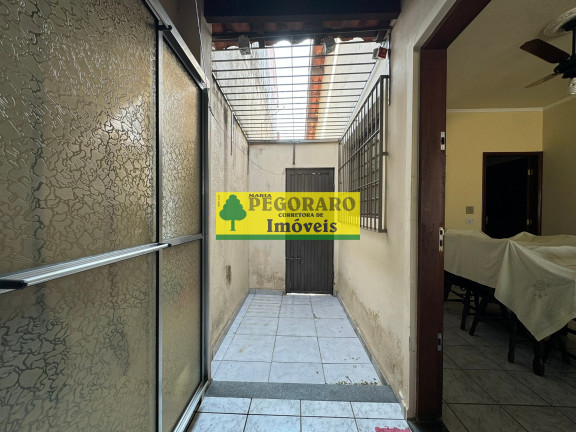 Imagem Casa com 3 Quartos à Venda, 235 m² em Caputera - Caraguatatuba Imagem Casa com 3 Quartos à Venda, 235 m² em Caputera - Caraguatatuba