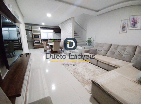 Imagem Casa com 3 Quartos à Venda, 145 m² em Pinheiro Machado - Santa Maria
