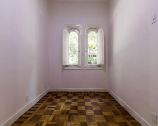 Imagem Imóvel com 3 Quartos à Venda, 160 m² em Tijuca - Rio De Janeiro Imagem Imóvel com 3 Quartos à Venda, 160 m² em Tijuca - Rio De Janeiro