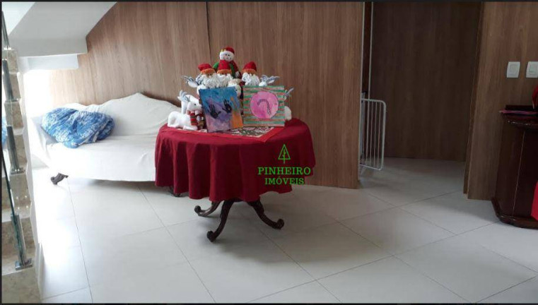 Imagem Casa com 4 Quartos à Venda, 340 m² em Piratininga - Niterói Imagem Casa com 4 Quartos à Venda, 340 m² em Piratininga - Niterói