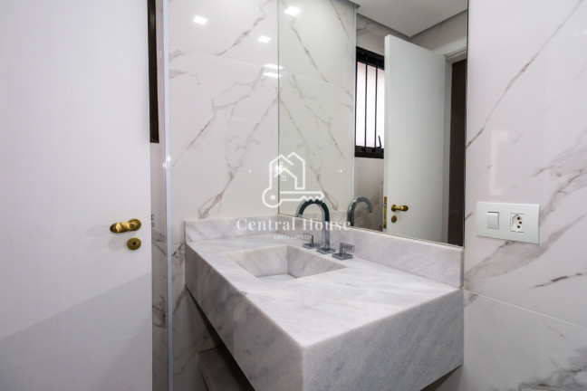 Imagem Apartamento com 4 Quartos para Alugar, 140 m² em Moema - São Paulo