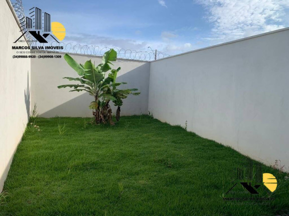 Imagem Casa com 3 Quartos à Venda, 83 m² em Laranjeiras - Uberlândia Imagem Casa com 3 Quartos à Venda, 83 m² em Laranjeiras - Uberlândia