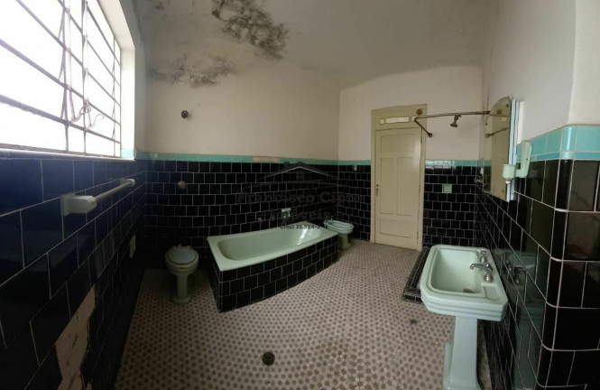 Imagem Sobrado à Venda, 404 m² em Centro - Guaratinguetá Imagem Sobrado à Venda, 404 m² em Centro - Guaratinguetá