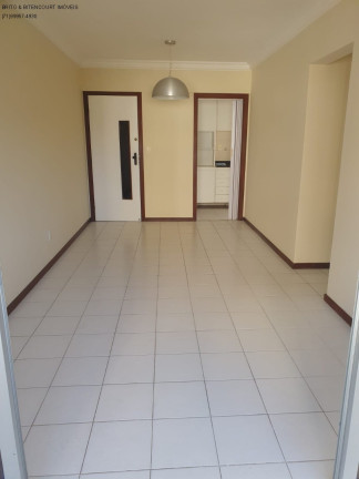 Imagem Imóvel com 3 Quartos à Venda, 84 m² em Imbuí - Salvador Imagem Imóvel com 3 Quartos à Venda, 84 m² em Imbuí - Salvador