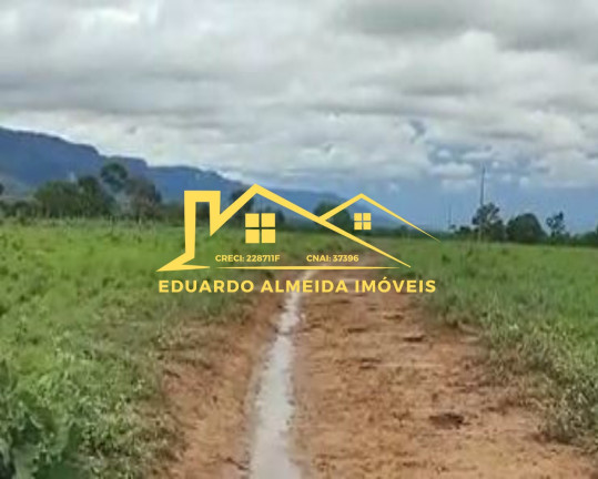 Imagem Imóvel com 3 Quartos à Venda, 602 m² em área Rural - São João D'aliança