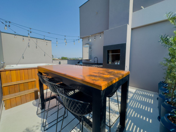 Imagem Casa com 3 Quartos à Venda, 179 m² em São Lourenço - Curitiba