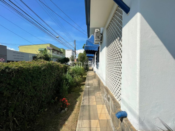 Imagem Casa com 3 Quartos à Venda, 600 m² em Centro - Lorena Imagem Casa com 3 Quartos à Venda, 600 m² em Centro - Lorena