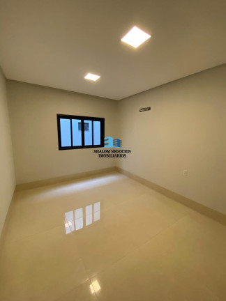 Imagem Casa com 3 Quartos à Venda, 209 m² em Vila Rosa - Goiânia Imagem Casa com 3 Quartos à Venda, 209 m² em Vila Rosa - Goiânia