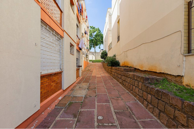 Imagem Apartamento com 2 Quartos à Venda, 48 m² em Passo Da Areia - Porto Alegre Imagem Apartamento com 2 Quartos à Venda, 48 m² em Passo Da Areia - Porto Alegre