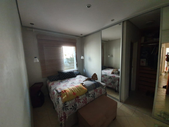 Imagem Casa com 3 Quartos à Venda, em Moinho - Francisco Morato Imagem Casa com 3 Quartos à Venda, em Moinho - Francisco Morato