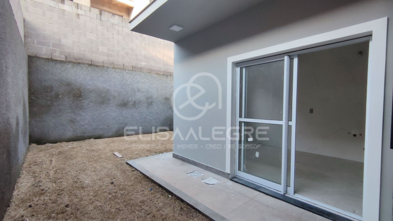 Imagem Sobrado com 3 Quartos à Venda, 129 m² em Campestre - São Leopoldo