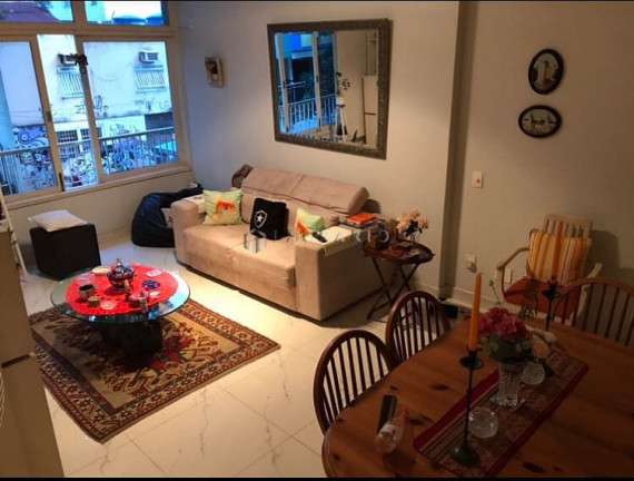 Imagem Apartamento com 3 Quartos à Venda, 120 m² em Copacabana - Rio De Janeiro Imagem Apartamento com 3 Quartos à Venda, 120 m² em Copacabana - Rio De Janeiro