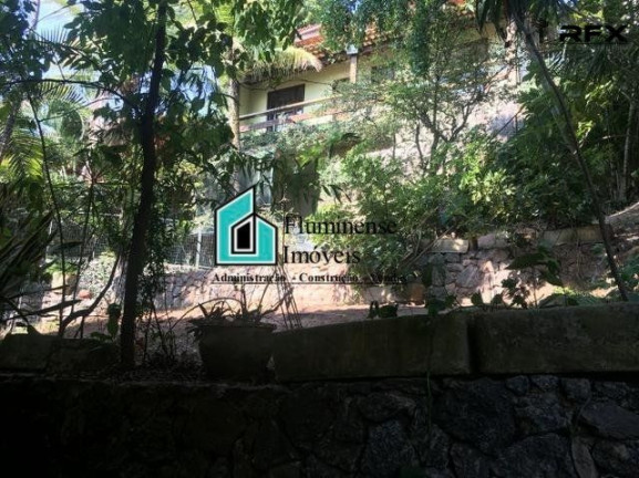 Imagem Casa com 5 Quartos à Venda, 670 m² em São Francisco - Niterói Imagem Casa com 5 Quartos à Venda, 670 m² em São Francisco - Niterói