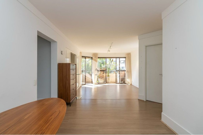 Imagem Apartamento com 2 Quartos à Venda, 127 m² em Moema - São Paulo Imagem Apartamento com 2 Quartos à Venda, 127 m² em Moema - São Paulo