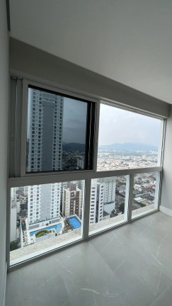 Imagem Apartamento com 4 Quartos à Venda, 143 m² em Centro - Balneário Camboriú Imagem Apartamento com 4 Quartos à Venda, 143 m² em Centro - Balneário Camboriú
