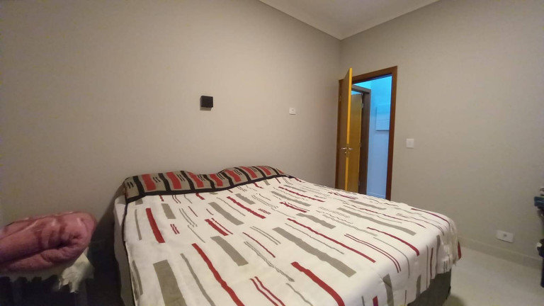 Imagem Casa com 3 Quartos à Venda, 325 m² em Residencial Ouroville - Taubaté Imagem Casa com 3 Quartos à Venda, 325 m² em Residencial Ouroville - Taubaté