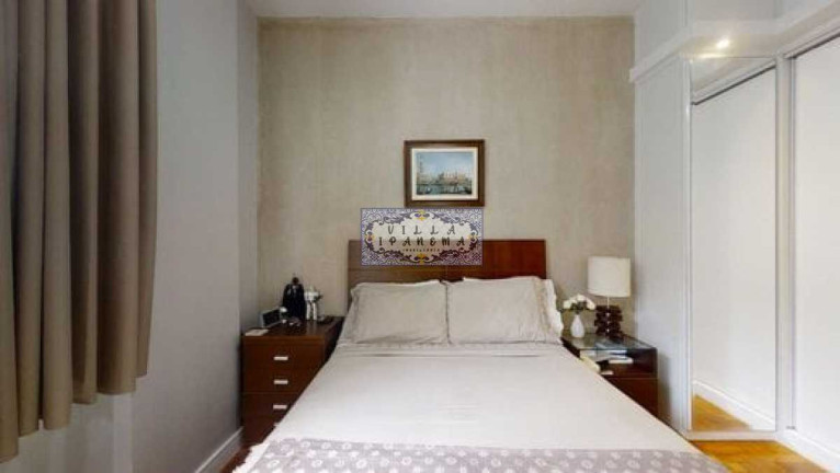 Imagem Apartamento com 2 Quartos à Venda, 71 m² em Lagoa - Rio De Janeiro Imagem Apartamento com 2 Quartos à Venda, 71 m² em Lagoa - Rio De Janeiro
