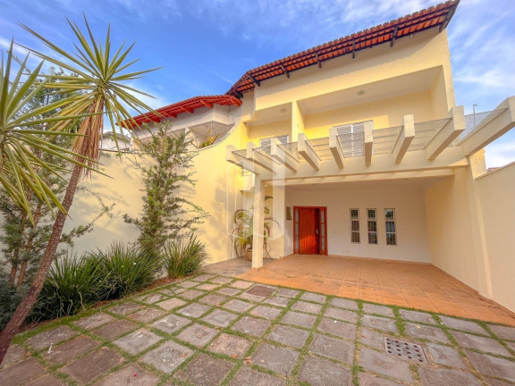 Imagem Sobrado com 4 Quartos à Venda, 189 m² em Jardim Atlântico - Goiânia Imagem Sobrado com 4 Quartos à Venda, 189 m² em Jardim Atlântico - Goiânia