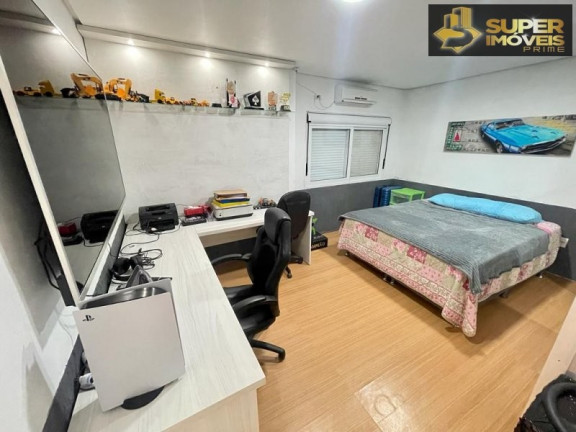 Imagem Casa com 3 Quartos à Venda, 360 m² em Laranjal - Pelotas
