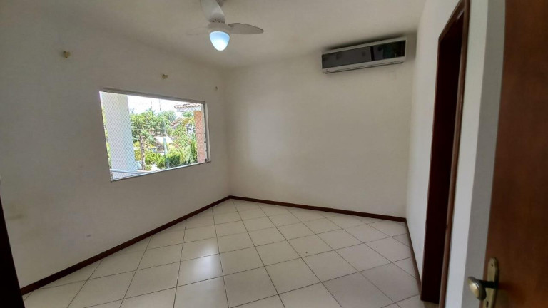 Imagem Casa de Condomínio com 4 Quartos à Venda, 346 m² em Centro - Lauro De Freitas