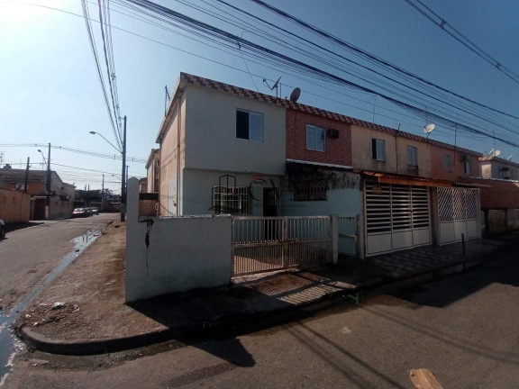 Imagem Casa com 2 Quartos à Venda, 68 m² em Nova Mirim - Praia Grande Imagem Casa com 2 Quartos à Venda, 68 m² em Nova Mirim - Praia Grande