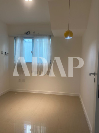 Imagem Casa com 3 Quartos à Venda, 200 m² em Recreio Dos Bandeirantes - Rio De Janeiro