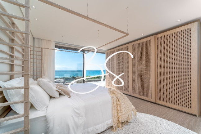 Imagem Casa com 5 Quartos à Venda, 1.385 m² em Praia Do Estaleiro - Balneário Camboriú Imagem Casa com 5 Quartos à Venda, 1.385 m² em Praia Do Estaleiro - Balneário Camboriú