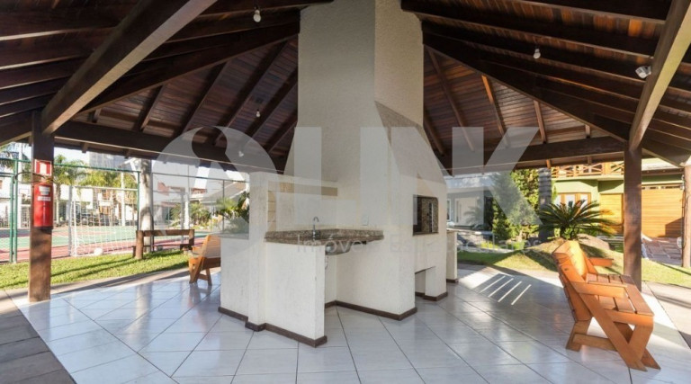 Imagem Imóvel com 3 Quartos à Venda, 288 m² em Sarandi - Porto Alegre Imagem Imóvel com 3 Quartos à Venda, 288 m² em Sarandi - Porto Alegre
