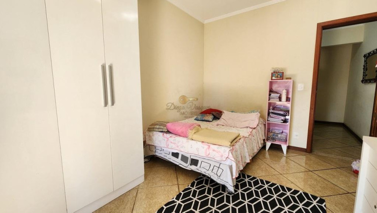 Imagem Casa com 4 Quartos à Venda, 152 m² em Fazendinha - Teresópolis Imagem Casa com 4 Quartos à Venda, 152 m² em Fazendinha - Teresópolis