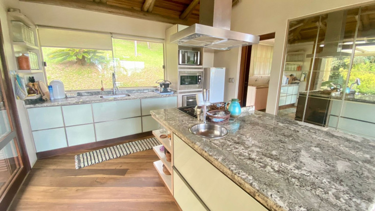 Imagem Casa com 3 Quartos à Venda, 350 m² em Praia Da Silveira - Garopaba Imagem Casa com 3 Quartos à Venda, 350 m² em Praia Da Silveira - Garopaba
