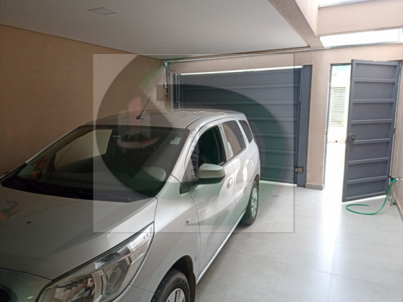 Casa com 3 Quartos à Venda, 120 m²
