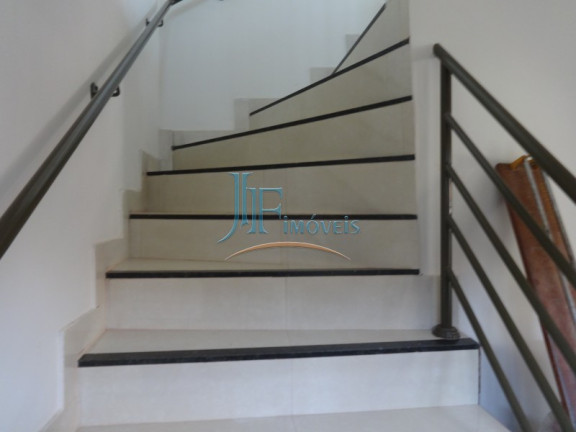Imagem Sobrado com 3 Quartos à Venda, 120 m² em Jardim Helena - Ribeirão Preto Imagem Sobrado com 3 Quartos à Venda, 120 m² em Jardim Helena - Ribeirão Preto
