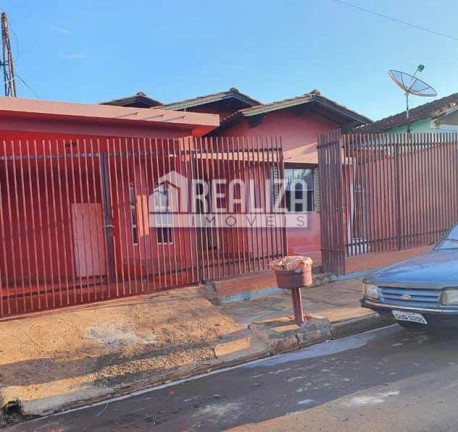 Imagem Casa com 3 Quartos à Venda, 200 m² em Vila Marilene - Igarapava Imagem Casa com 3 Quartos à Venda, 200 m² em Vila Marilene - Igarapava