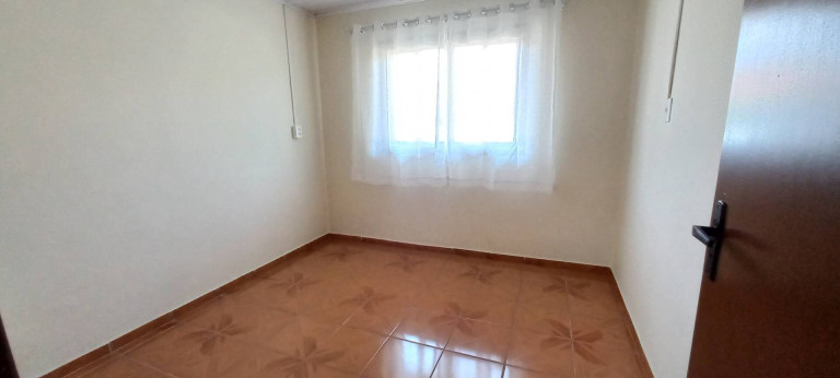 Imagem Casa com 3 Quartos à Venda, 136 m² em Glória - Joinville Imagem Casa com 3 Quartos à Venda, 136 m² em Glória - Joinville