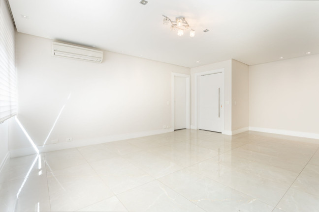 Imagem Apartamento com 2 Quartos à Venda, 138 m² em Itaim Bibi - São Paulo