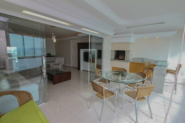 Imagem Apartamento com 3 Quartos à Venda, 165 m² em Centro - Balneário Camboriú