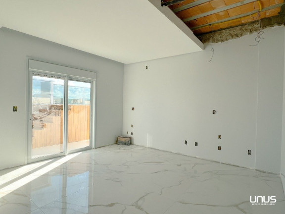 Imagem Cobertura com 3 Quartos à Venda, 377 m² em Kobrasol - São José