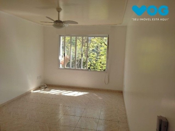 Imagem Imóvel com 3 Quartos à Venda, 83 m² em Menino Deus - Porto Alegre