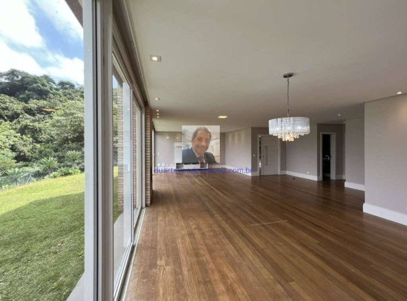 Imagem Casa com 4 Quartos à Venda, 493 m² em Pousada Dos Bandeirantes - Carapicuíba Imagem Casa com 4 Quartos à Venda, 493 m² em Pousada Dos Bandeirantes - Carapicuíba
